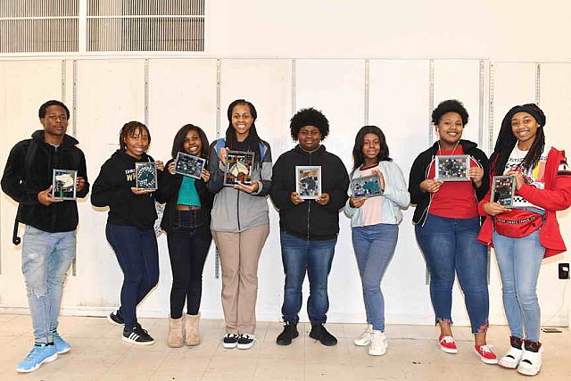 EFF-Camden-2-19-19-2231-Pop-Up-DDeRosaPhoto