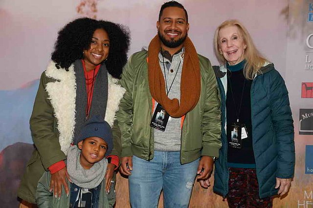 EFF19-12-5-8-19-6110-DDeRosaPhoto