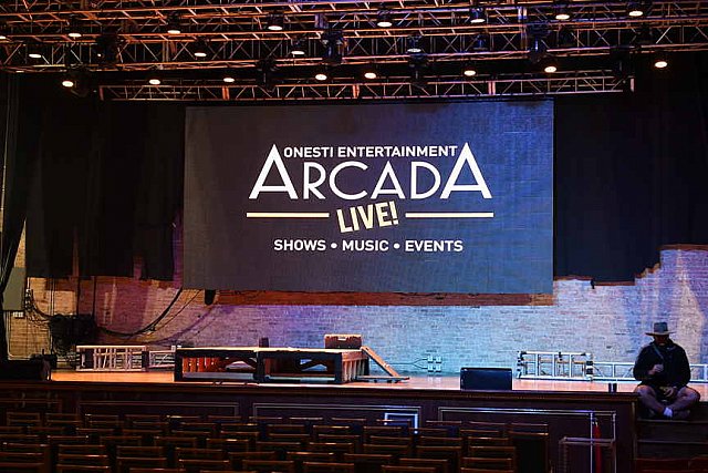 EFF21-11-11-21-6071-DDeRosaPhoto