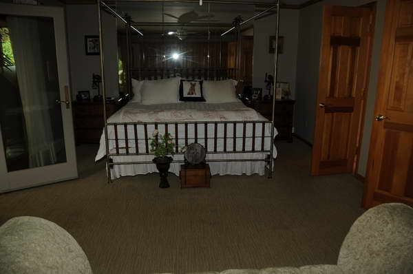 Bedrooms-P&amp;A-7-3-11-1021-DDeRosaPhoto.JPG