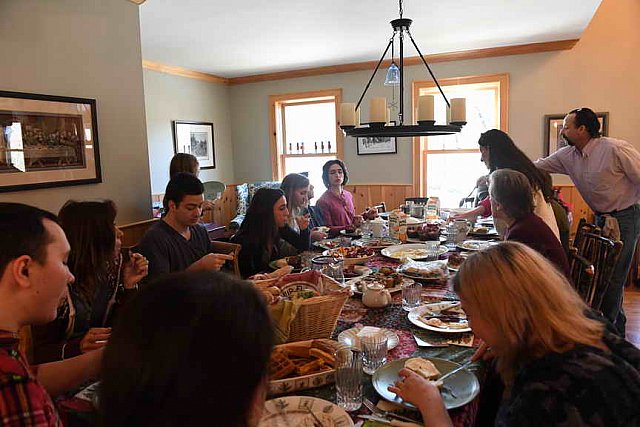 Family-XMAS-12-25-18-0191-DDeRosaPhoto