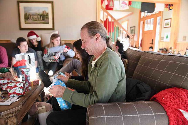 Family-XMAS-12-25-18-0290-DDeRosaPhoto