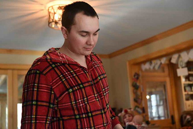 Family-XMAS-12-25-18-0306-DDeRosaPhoto