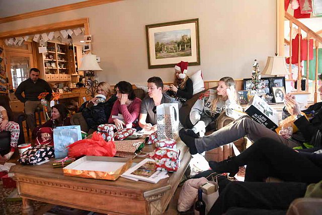 Family-XMAS-12-25-18-0309-DDeRosaPhoto