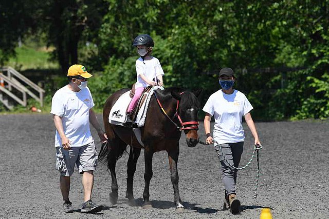 GallopNYC Sunrise-Farm-06-26-22-0956-DDeRosaPhoto