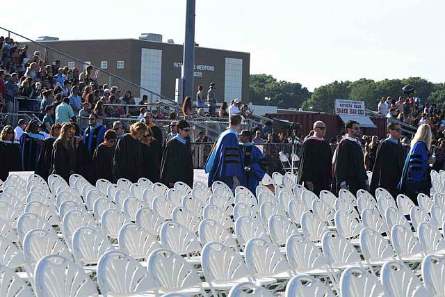 Pat-Med-Graduation-6-22-17-8595-DDeRosaPhoto