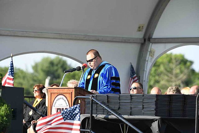 Pat-Med-Graduation-6-22-17-8650-DDeRosaPhoto