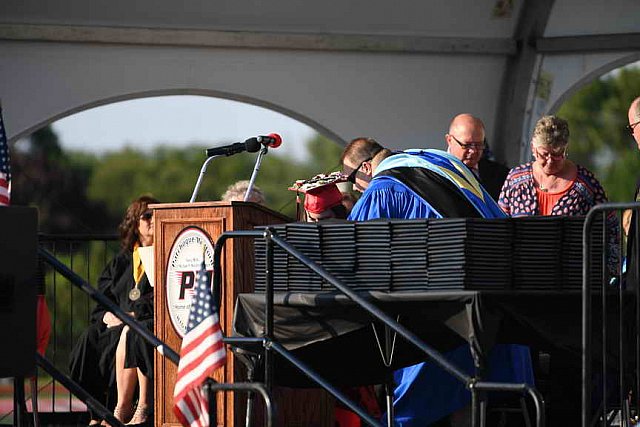 Pat-Med-Graduation-6-22-17-8704-DDeRosaPhoto