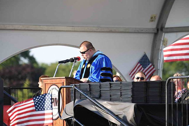 Pat-Med-Graduation-6-22-17-8718-DDeRosaPhoto
