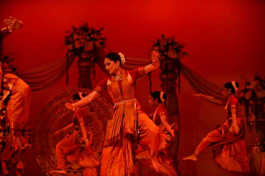 Gurudev-10-4-15-7702-DDeRosaPhoto