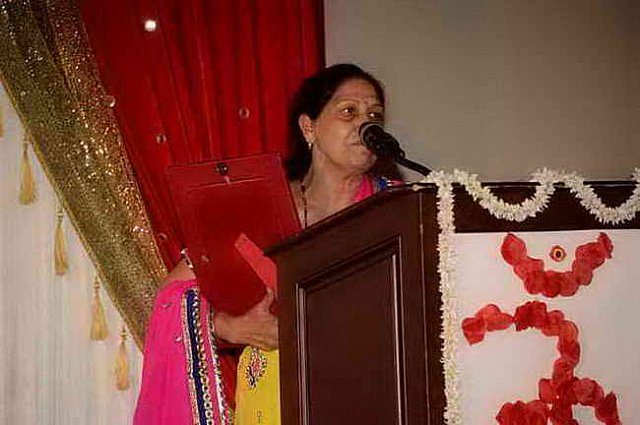 Gurudev2-7-11-14-2350-DDeRosaPhoto