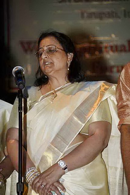 Gurudev1-7-12-14-7624-DDeRosaPhoto