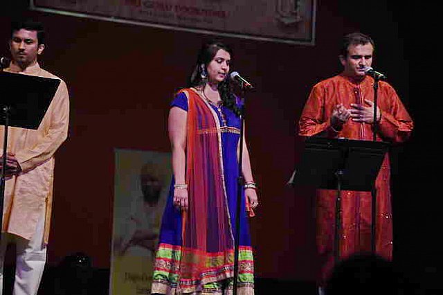 Gurudev1-7-12-14-7664-DDeRosaPhoto