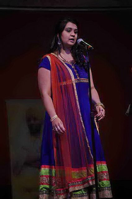 Gurudev1-7-12-14-7666-DDeRosaPhoto