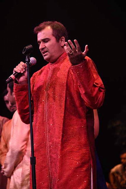 Gurudev1-7-12-14-7727-DDeRosaPhoto