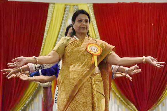 Gurudev1-7-11-14-5611-DDeRosaPhoto