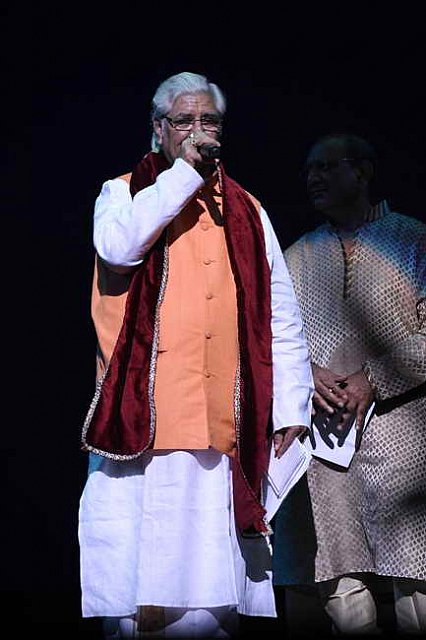 Gurudev1-7-12-14-7804-DDeRosaPhoto