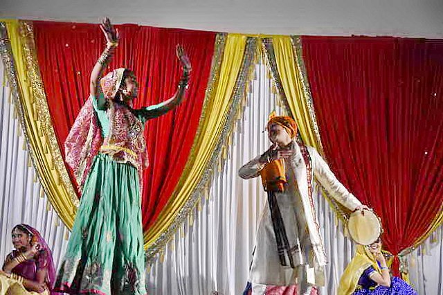 Gurudev1-7-11-14-6237-DDeRosaPhoto