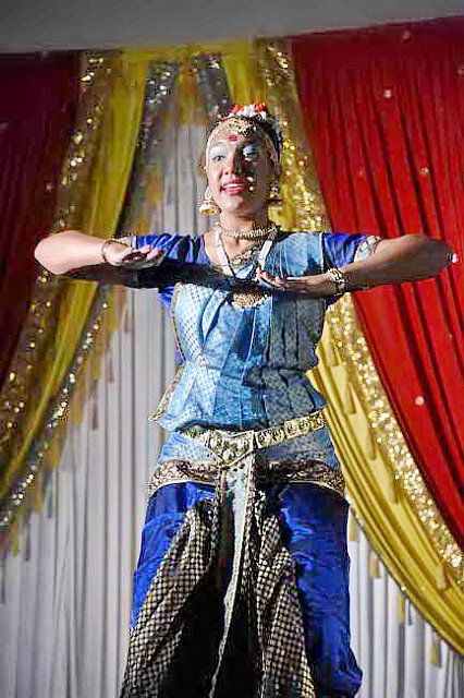 Gurudev1-7-11-14-6265-DDeRosaPhoto