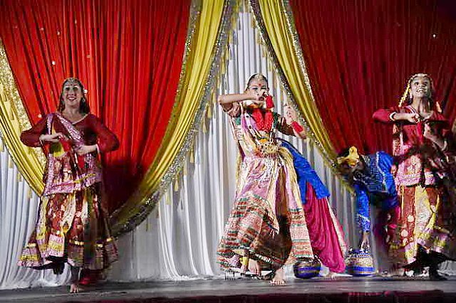 Gurudev1-7-11-14-6289-DDeRosaPhoto