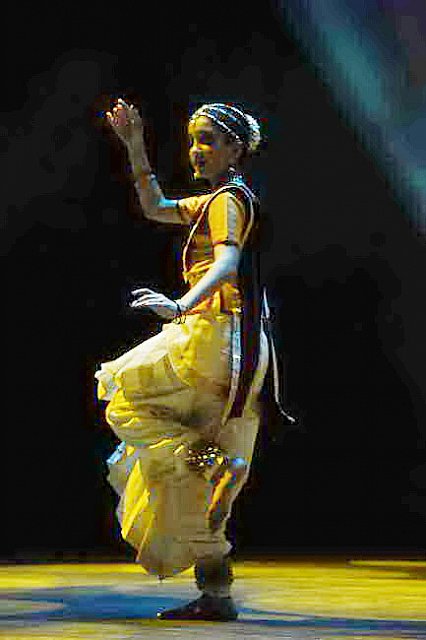 Gurudev1-7-12-14-8131-DDeRosaPhoto