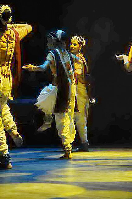 Gurudev1-7-12-14-8133-DDeRosaPhoto