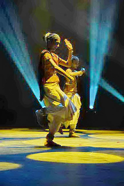 Gurudev1-7-12-14-8135-DDeRosaPhoto