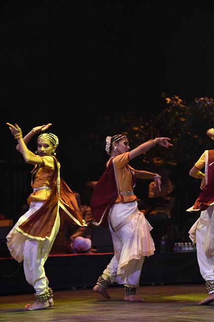 Gurudev1-7-12-14-8157-DDeRosaPhoto