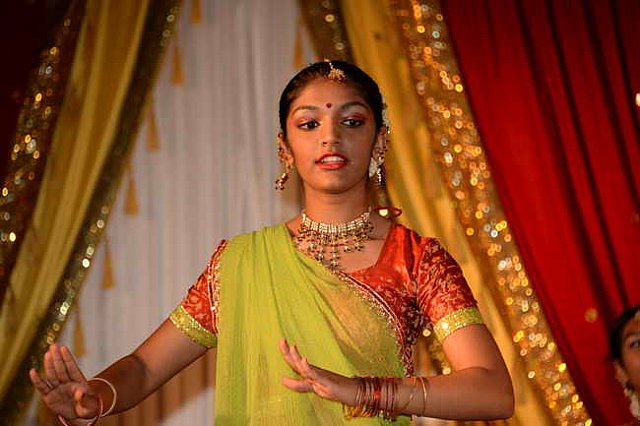 Gurudev2-7-11-14-2382-DDeRosaPhoto