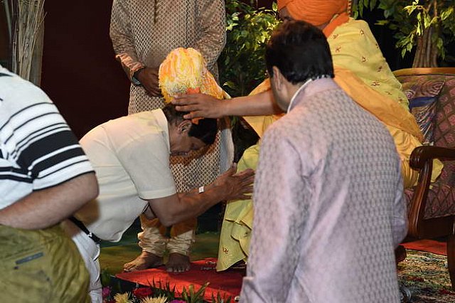 Gurudev1-7-12-14-8594-DDeRosaPhoto