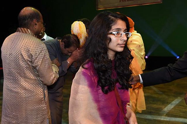 Gurudev1-7-12-14-8773-DDeRosaPhoto