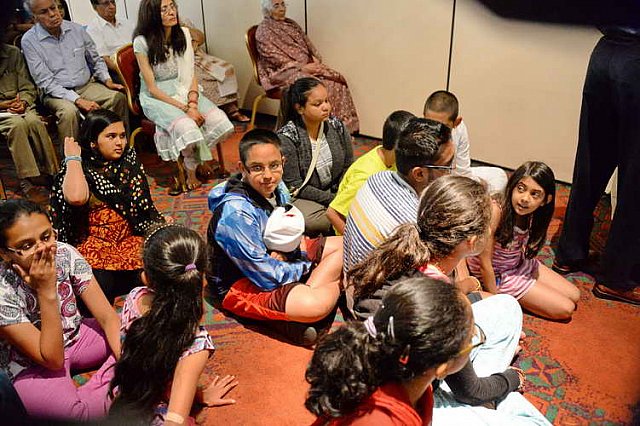 Gurudev2-7-13-14-2930-DDeRosaPhoto