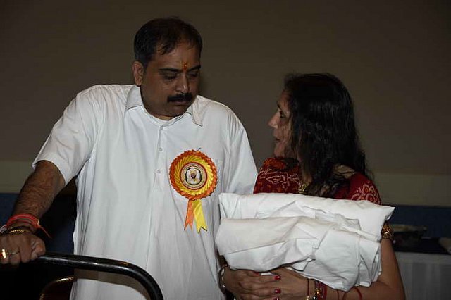 Gurudev1-7-12-14-6936-DDeRosaPhoto