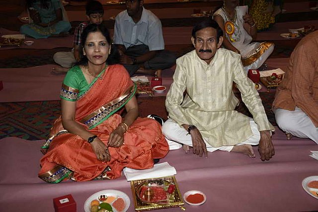 Gurudev1-7-12-14-6951-DDeRosaPhoto