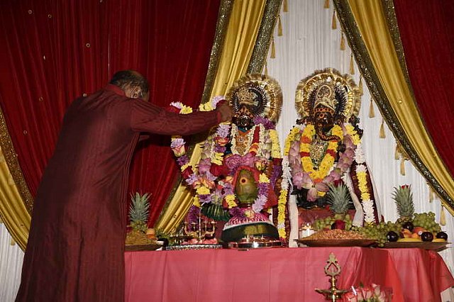 Gurudev1-7-12-14-6999-DDeRosaPhoto