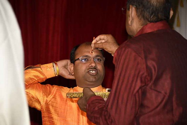 Gurudev1-7-12-14-7012-DDeRosaPhoto