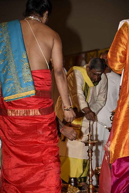 Gurudev1-7-12-14-7024-DDeRosaPhoto