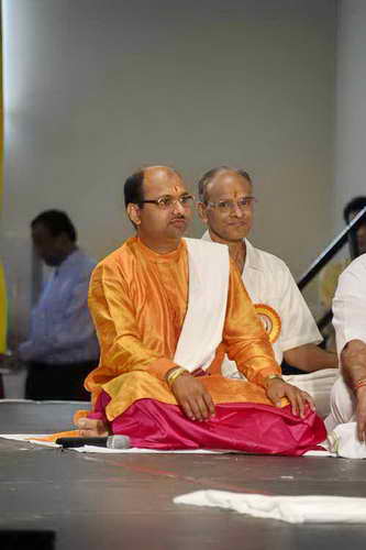 Gurudev1-7-12-14-7089-DDeRosaPhoto