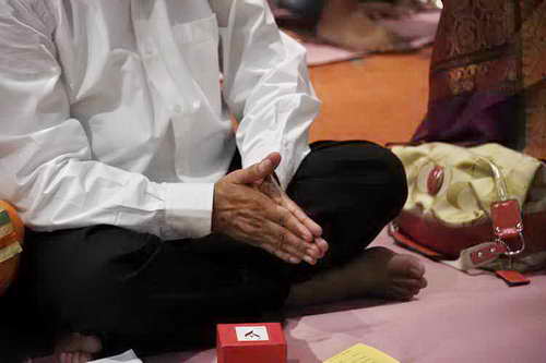 Gurudev1-7-12-14-7091-DDeRosaPhoto