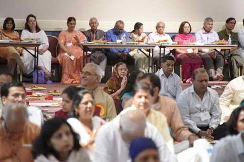 Gurudev1-7-12-14-7159-DDeRosaPhoto