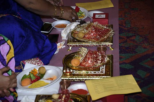 Gurudev1-7-12-14-7331-DDeRosaPhoto