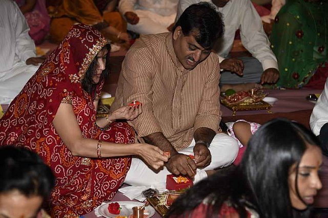 Gurudev1-7-12-14-7377-DDeRosaPhoto