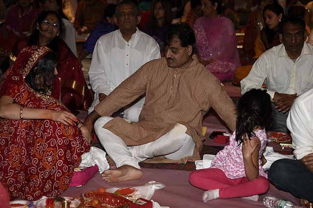 Gurudev1-7-12-14-7472-DDeRosaPhoto