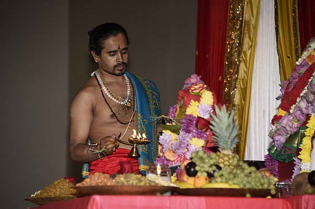 Gurudev1-7-12-14-7508-DDeRosaPhoto