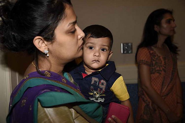 Gurudev1-7-12-14-7523-DDeRosaPhoto