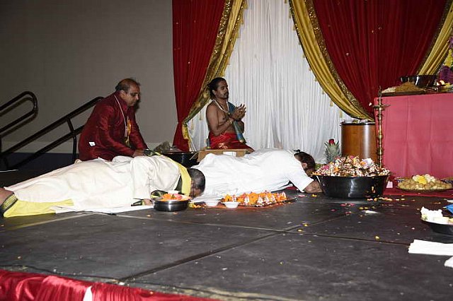 Gurudev1-7-12-14-7529-DDeRosaPhoto