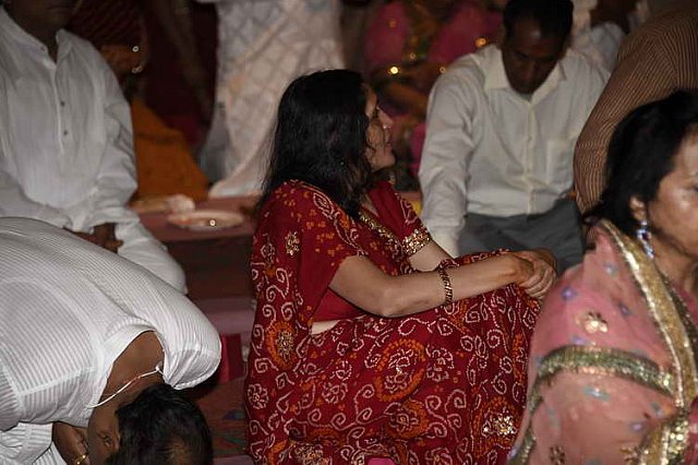 Gurudev1-7-12-14-7533-DDeRosaPhoto