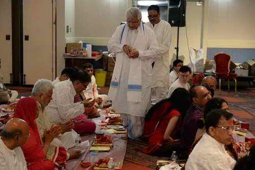 Gurudev2-7-12-14-2495-DDeRosaPhoto