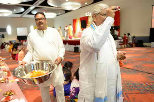 Gurudev2-7-12-14-2507-DDeRosaPhoto