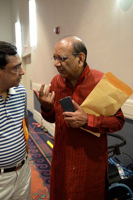 Gurudev2-7-12-14-2513-DDeRosaPhoto